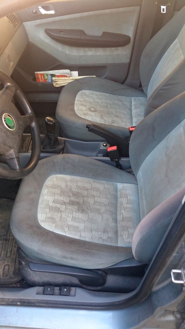 pranie tapicerki samochodowej czyszczenie Łódź